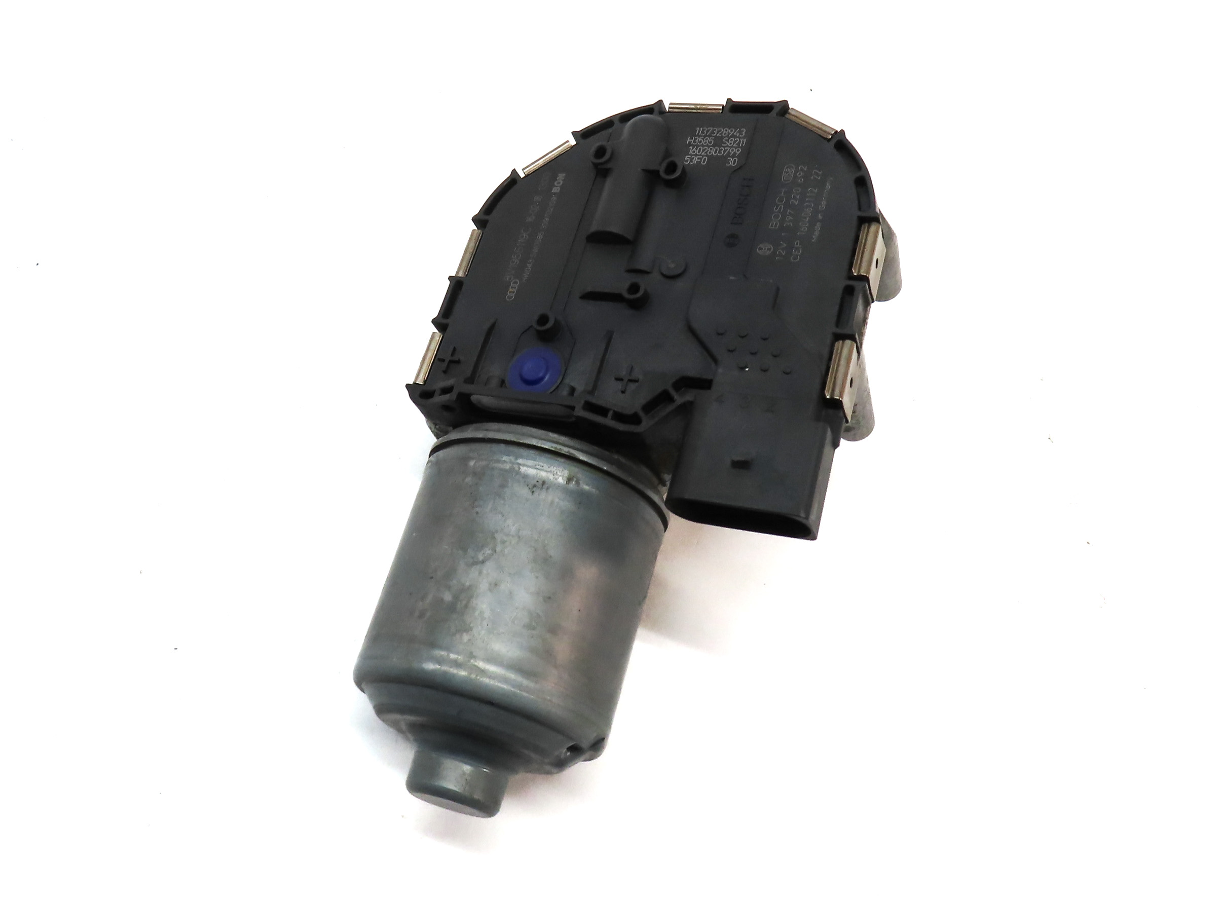 2015-2018 AUDI A3 S3 RS3 (8V) SEDAN / CONVERTIBLE FRONT WINDSHIELD WIPER MOTOR — exact item pictured